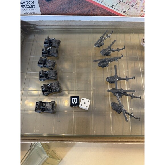 Vintage 1976 Chopper Strike Board Game – Milton Bradley 100% COMPLETE Orig Box - Picture 6 of 16